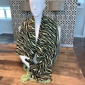 NWOT Lime Green and Black Animal Print Wrap